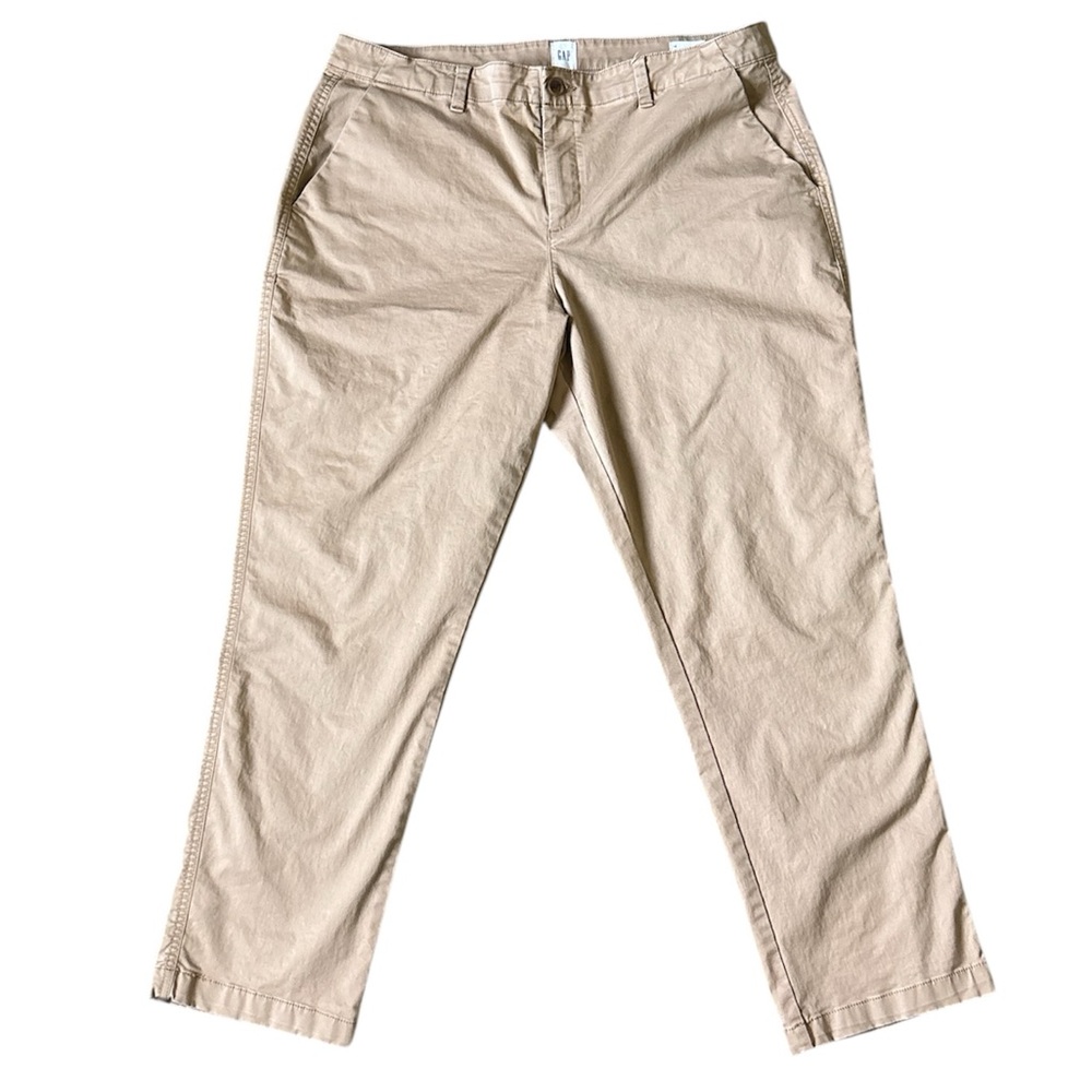 Gap Girlfriend cropped khaki pants